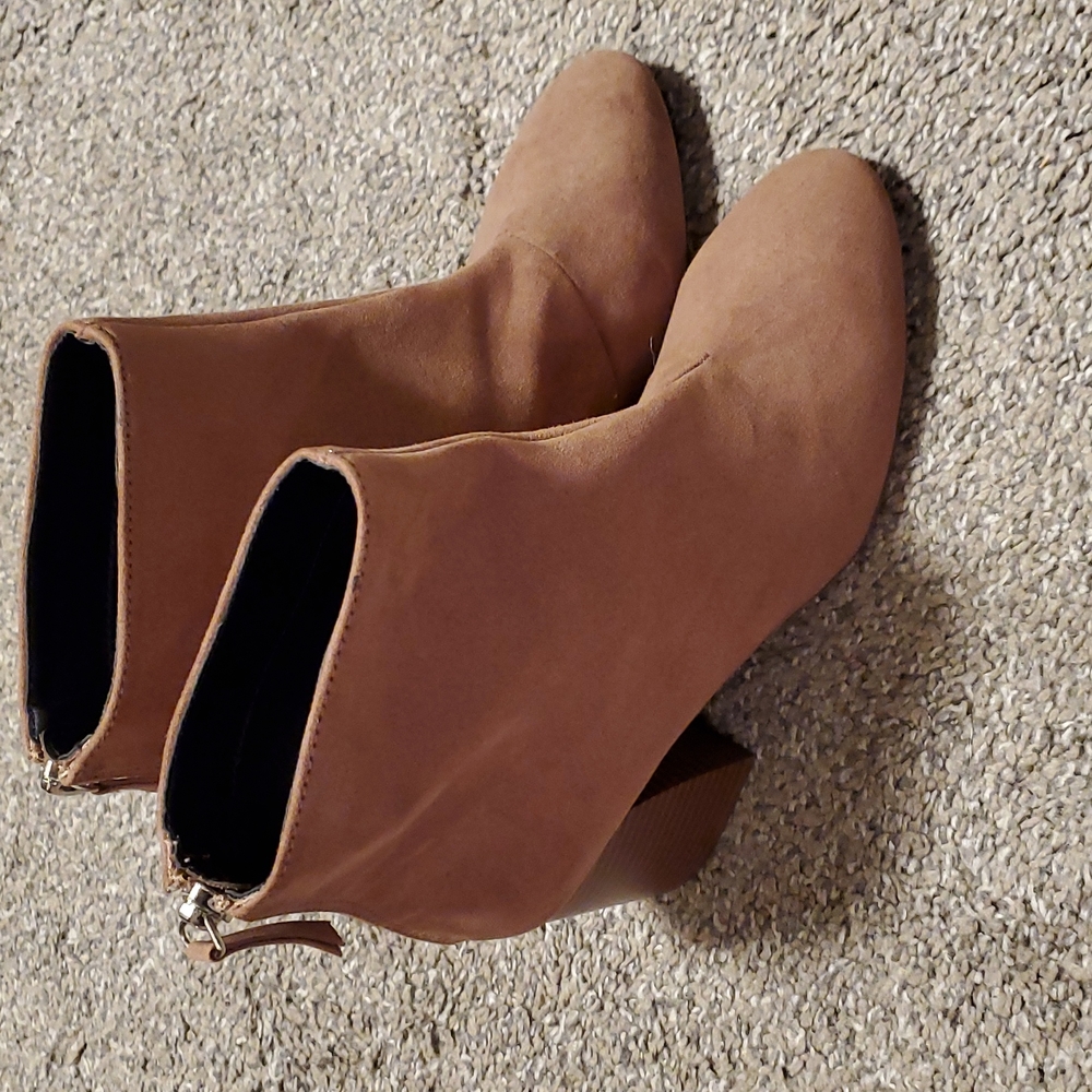 Tan booties size 7